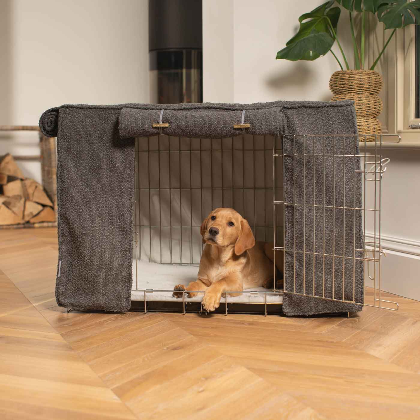 Dog Crate Cover in Granite Boucl by Lords & Labradors